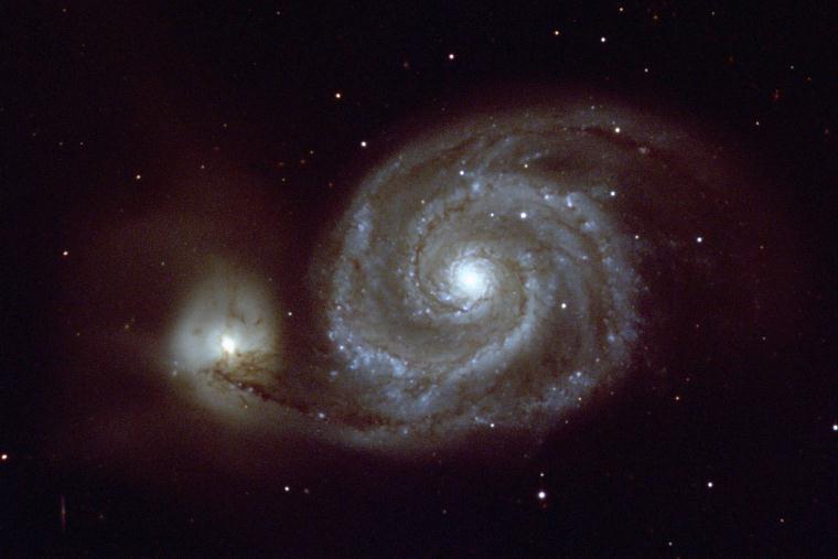 M 51 (NGC 5194) : The Whirlpool Galaxy