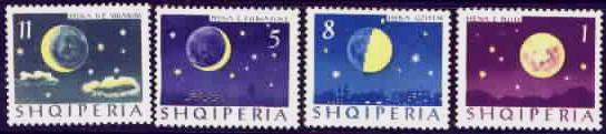 serie di francobolli emessa dall'Albania con le fasi della Luna