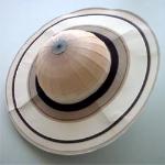 modello di Saturno con anelli