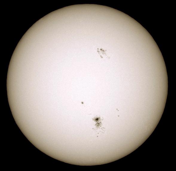 AR 9169: A Large Sunspot (25.9.2000)